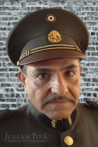 Actor interpreta a un Coronel del año 1920